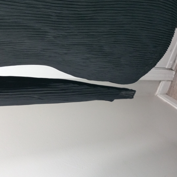 EILEEN FISHER  Black Ribbed Top Size Med - Picture 4 of 6